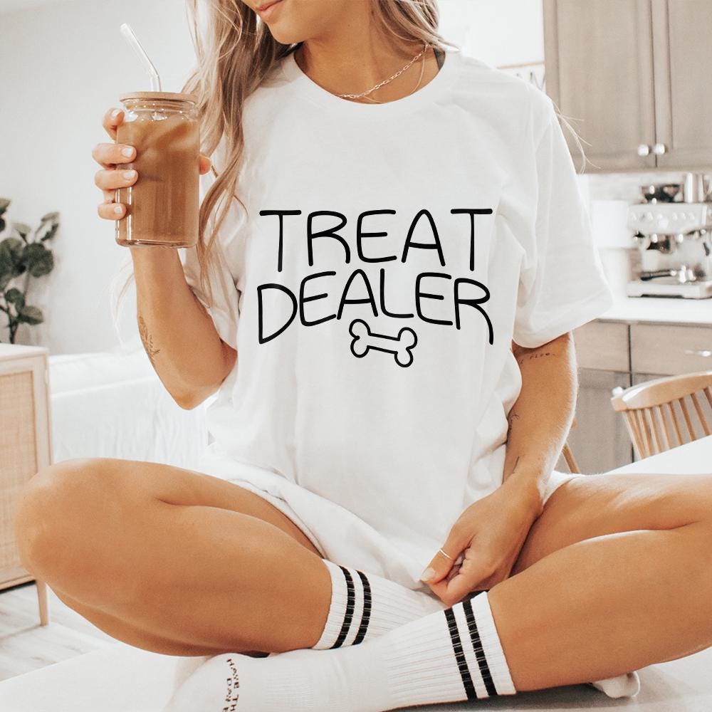 Funny Dog Lover PNG, Dog Mom Gift - 300 DPI Design for T-Shirt