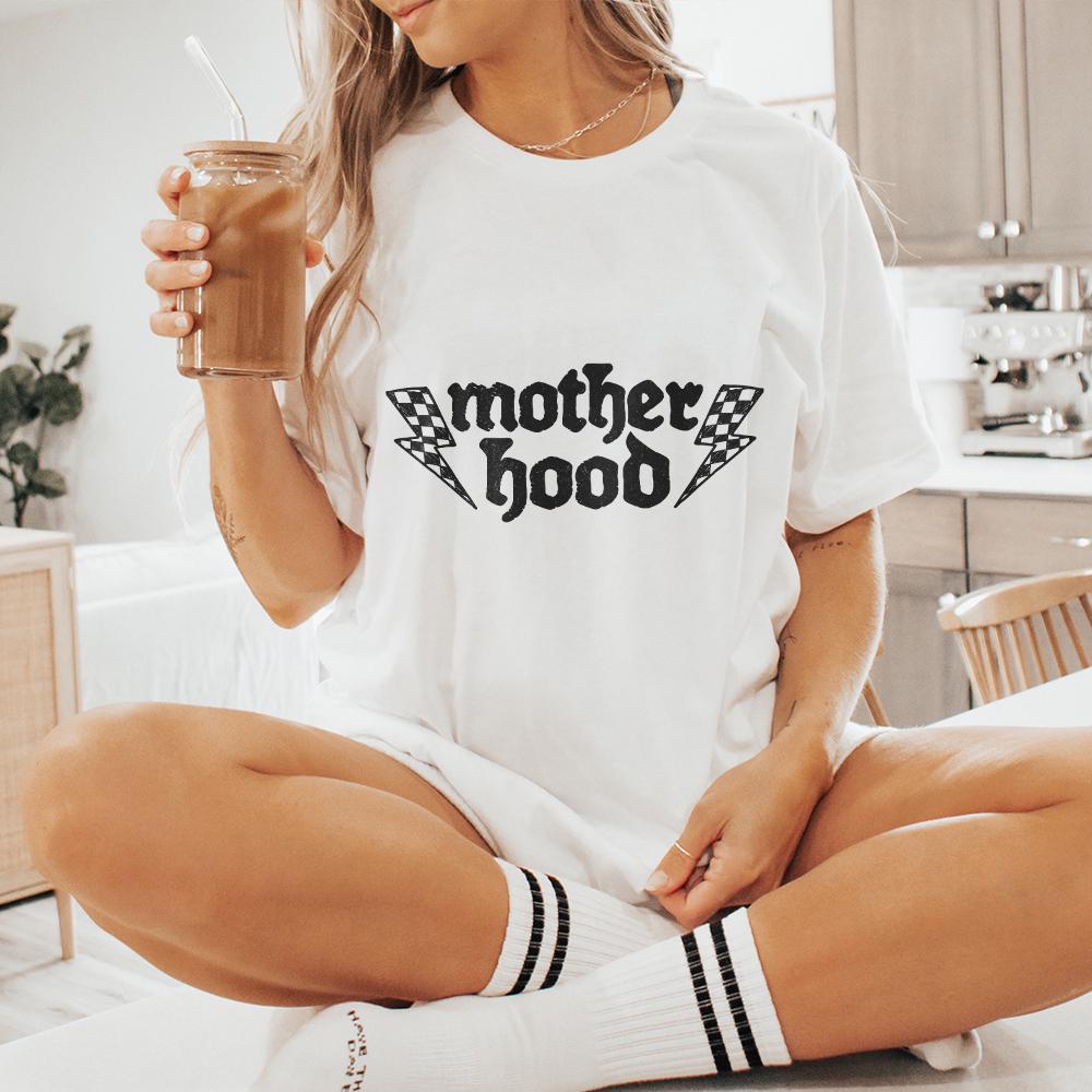 Mama PNG Digital Download, Retro Coquette Mom Design - 300 DPI Design for