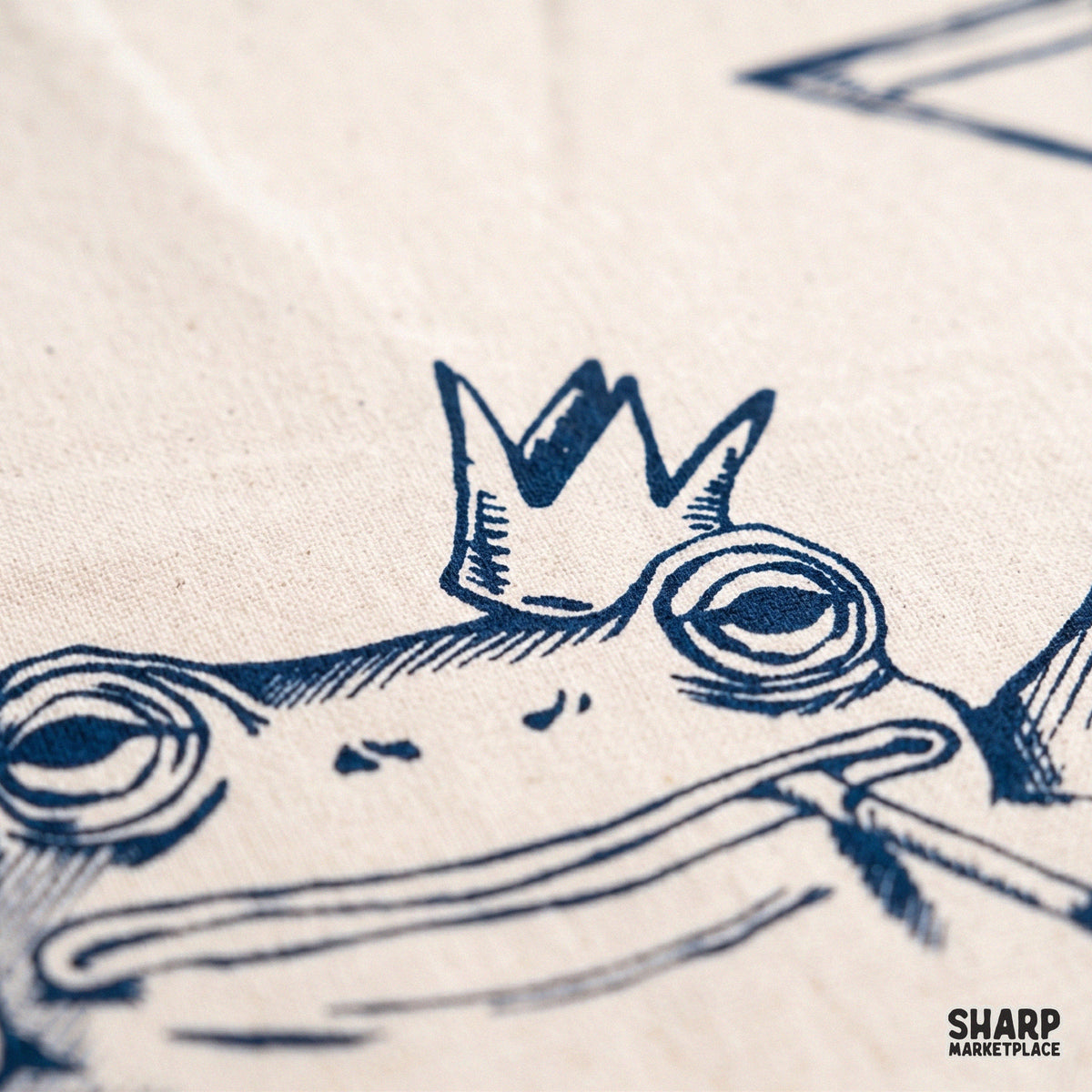 Sarcastic royal frog smoking and drinking a martini retro sketch art PNG perfect for funny shirt designs and gifts