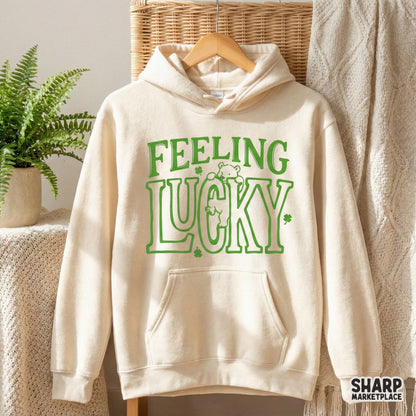 Feeling Lucky Bear St Patrick's Day Shirt, Cute Shamrock T-Shirt - 300