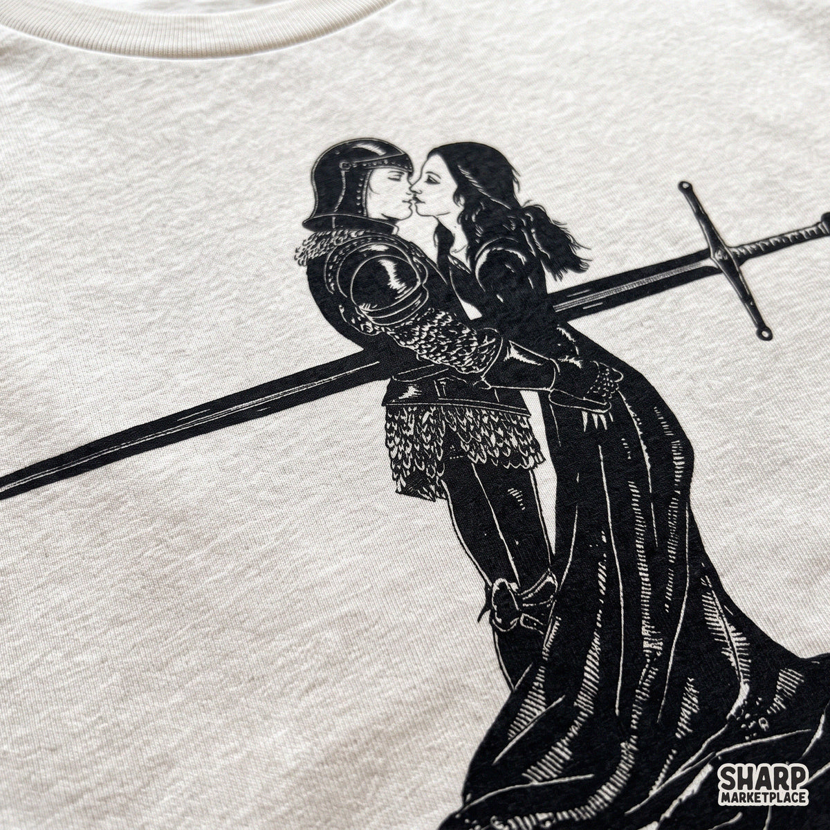 Knight and lady kissing dark romance tragic lovers illustration for Valentine's Day shirt PNG design