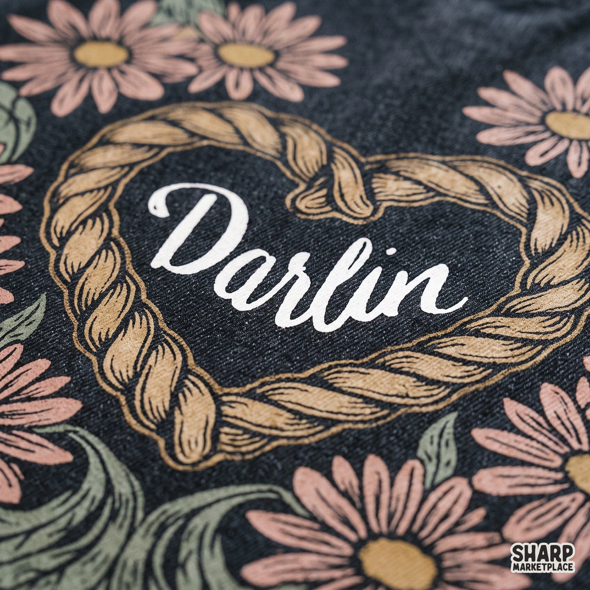 Darlin western PNG design featuring a rope heart with pink daisies for country cowgirl t-shirts and sublimation