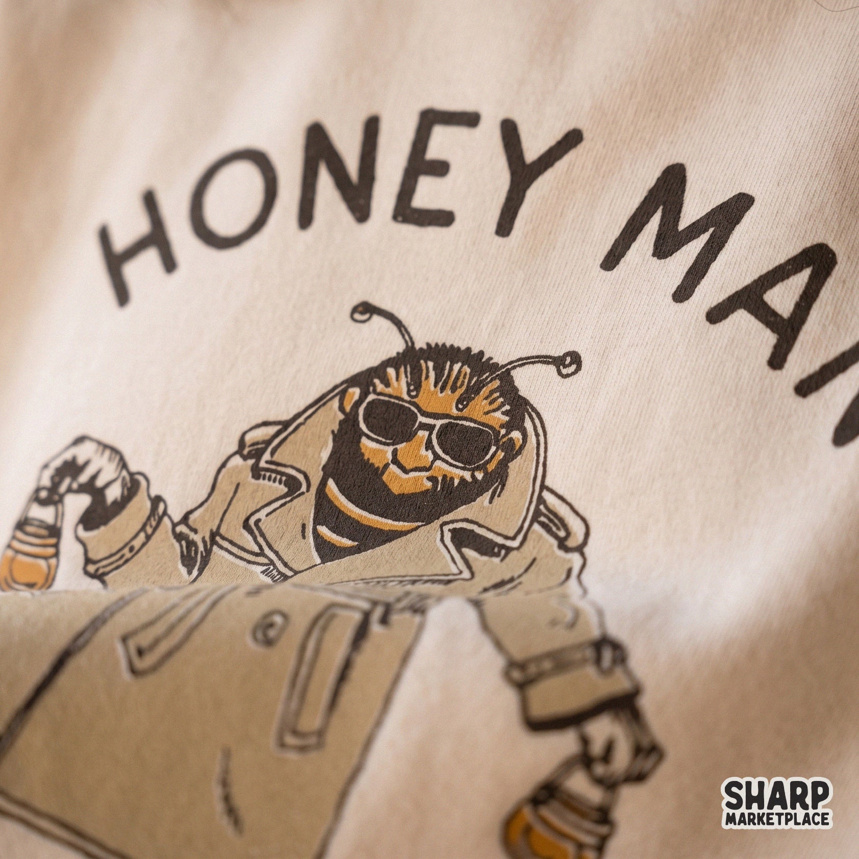 Funny bee in a trench coat holding honey pots sarcastic retro sticker design trendy PNG printable