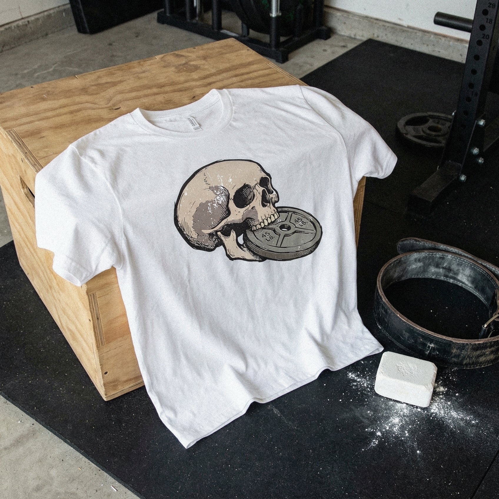 Skull With 45 LB Weight Plate PNG, Gym Motivation Art - 300 DPI Design