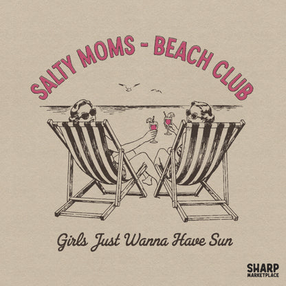 Retro retro women salty moms beach club summer png design for a funny mothers day girls trip shirt
