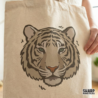 Digital tiger head design with a transparent background, ideal for creating retro-inspired t-shirts, stickers, and unique wildlife-themed DIY gifts.