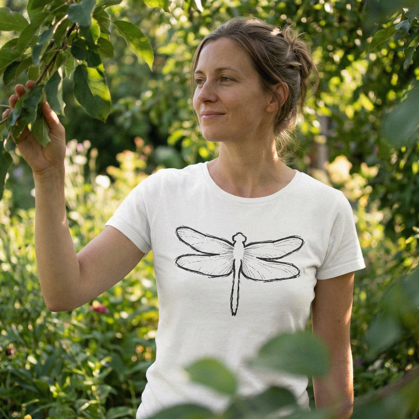 Dragonfly PNG Line Art, Minimalist Insect Digital Design - 300 DPI Design