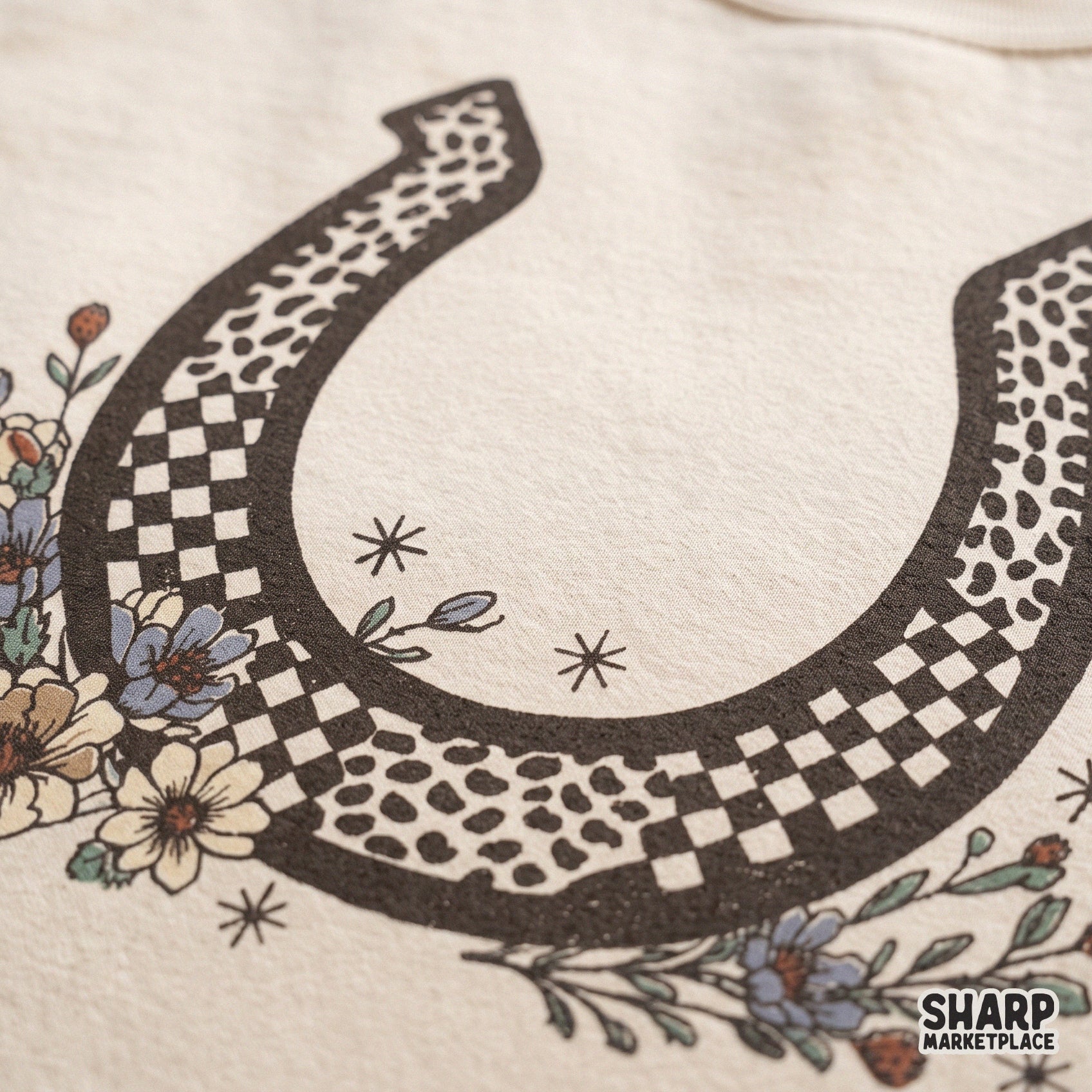 Western floral horseshoe graphic shirt design for a retro country music cowgirl tee sublimation PNG