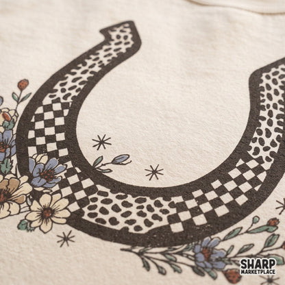 Western floral horseshoe graphic shirt design for a retro country music cowgirl tee sublimation PNG