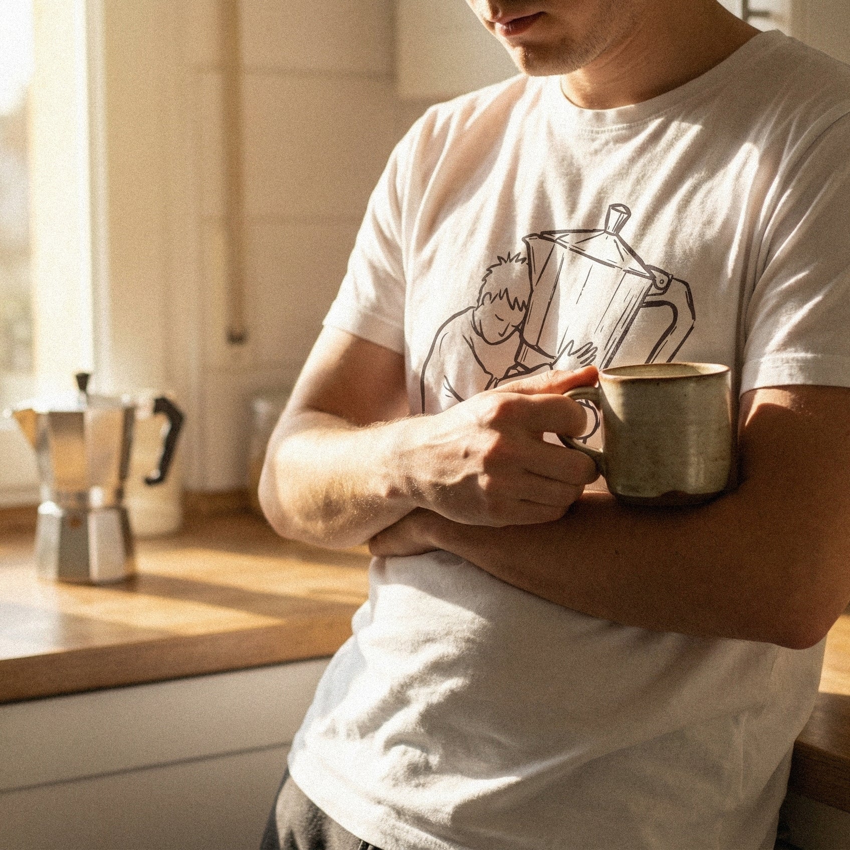 Hugging Coffee Pot PNG, Coffee Lover Clipart - 300 DPI Design for T-Shirt