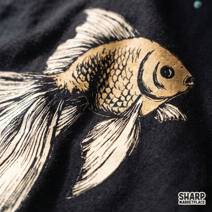 Vintage goldfish illustration with bubbles in a retro nautical aesthetic for summer shirt designs and apparel
