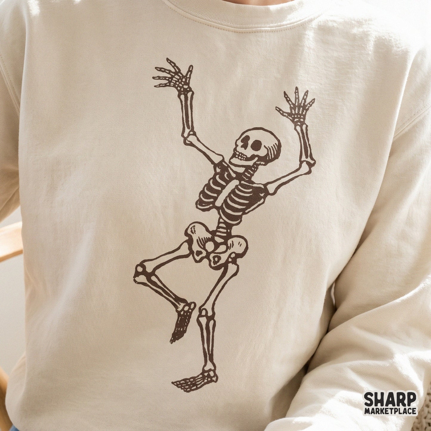 Vintage dancing skeleton illustration for spooky season apparel and Halloween crafts, high resolution digital PNG design