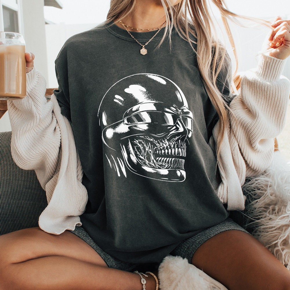 Futuristic Skull Art PNG, Cyberpunk Skull Design - 300 DPI Design for