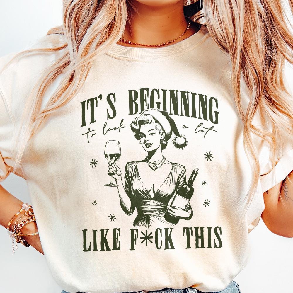 Retro Girl Christmas PNG, Retro Christmas Png - 300 DPI Design for T-Shirt