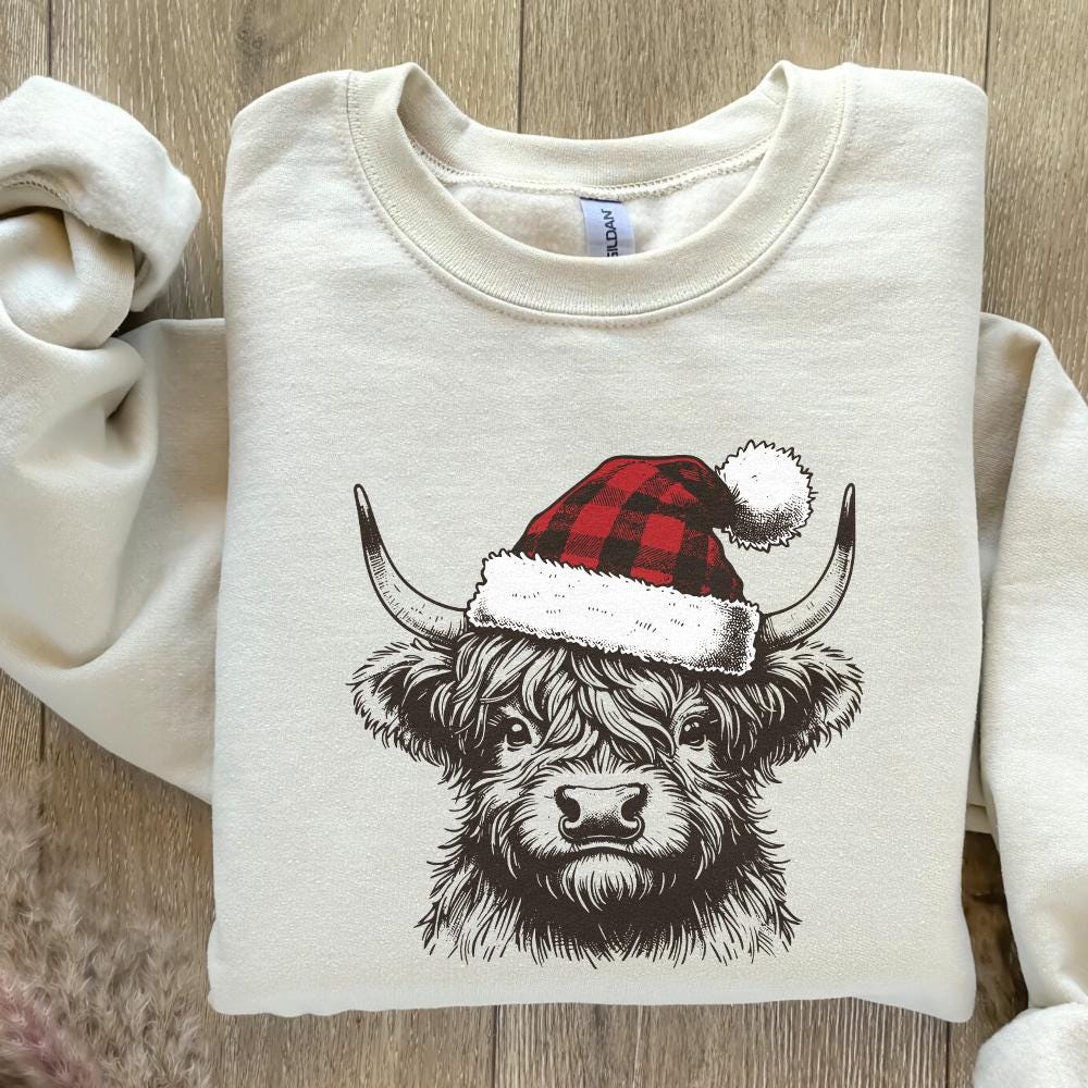 Highland Cow Christmas png, Christmas Cow png - 300 DPI Design for T-Shirt