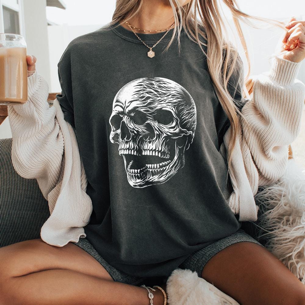 Skull Art PNG, Gothic Skeleton Design - 300 DPI Design for T-Shirt