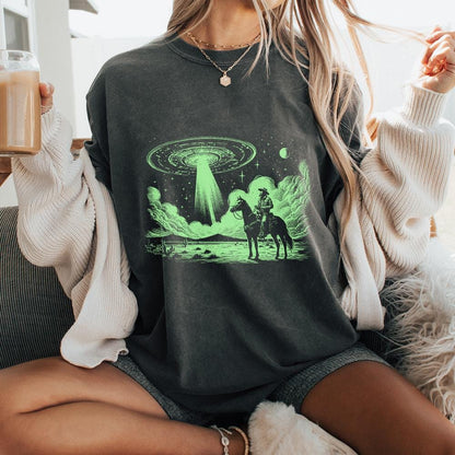 Cowboy UFO PNG, Retro Alien Spaceship - 300 DPI Design for T-Shirt