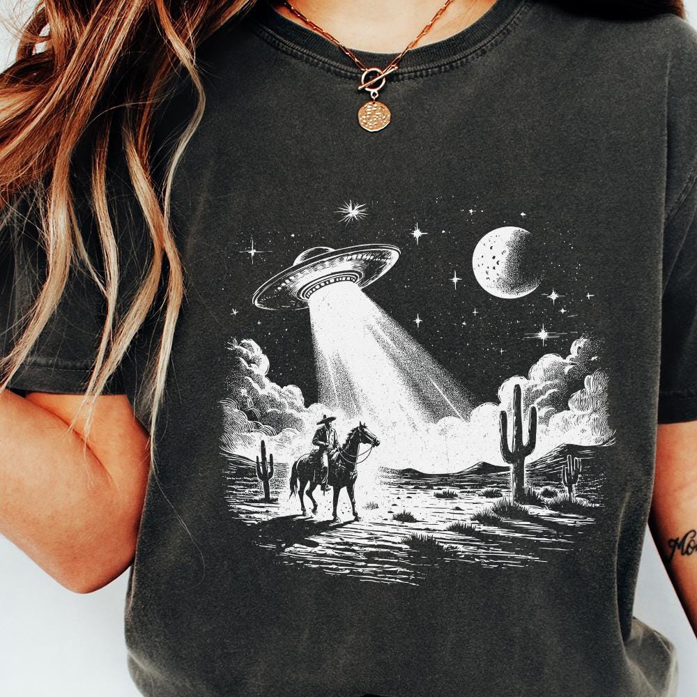 Cowboy UFO PNG Alt 2, Retro Alien Spaceship - 300 DPI Design for T-Shirt