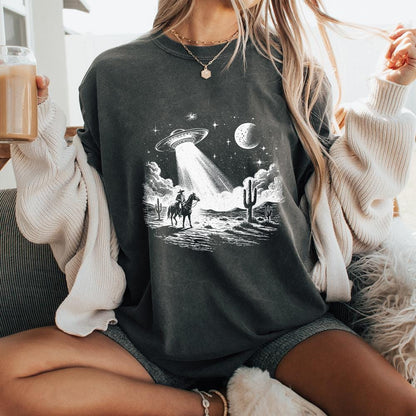 Cowboy UFO PNG Alt 2, Retro Alien Spaceship - 300 DPI Design for T-Shirt