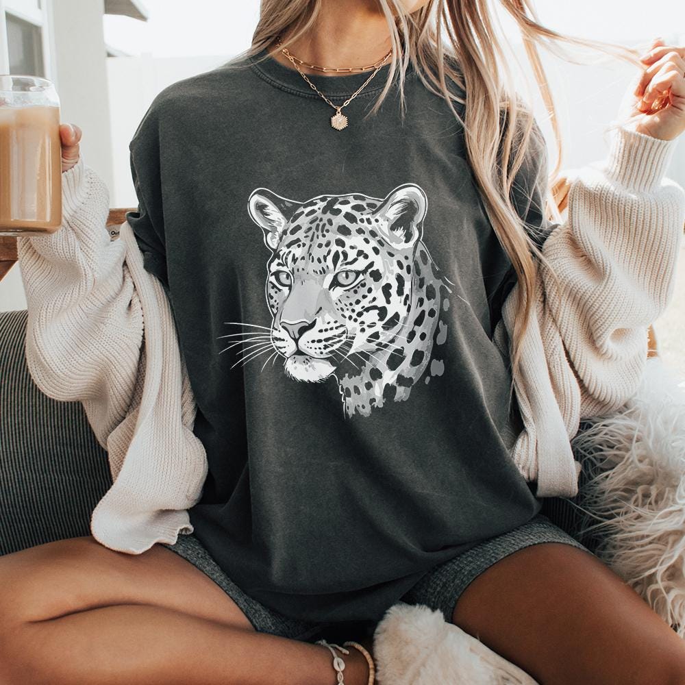 Leopard Illustration, Wild Cat Animal PNG - 300 DPI Design for T-Shirt