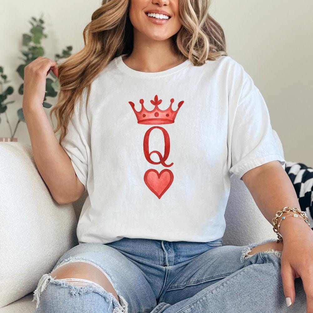 Queen of Hearts PNG, Trendy Sublimation Design - 300 DPI Design for T-Shirt