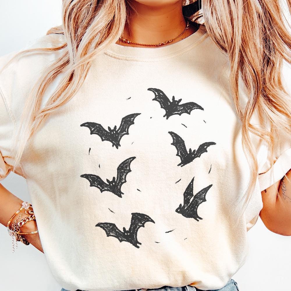 Minimal Flying Bats PNG, Spooky Halloween Bat Clipart - 300 DPI Design