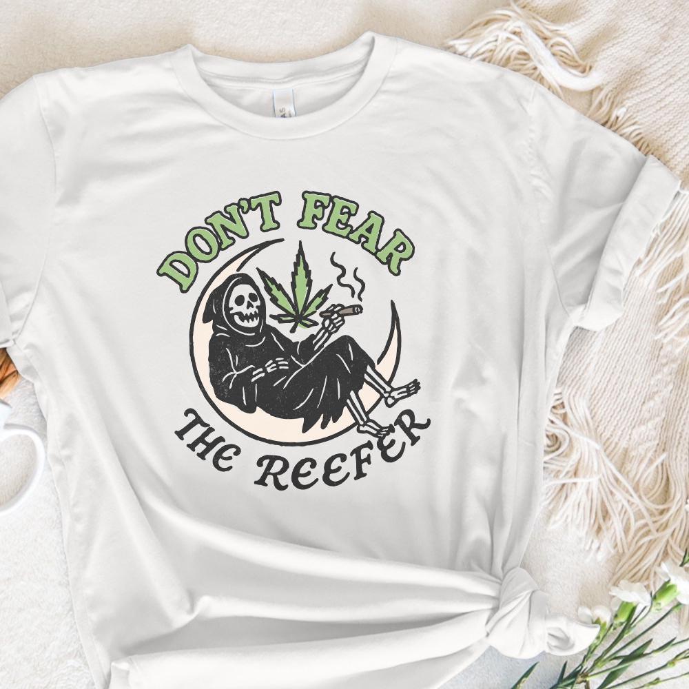 Don't Fear The Reefer PNG, Grim Reaper Smoking Weed Digital Art - 300 DPI