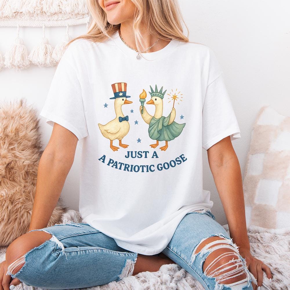 Patriotic Goose PNG, 4th of July Silly Goose Clipart - 300 DPI Design for