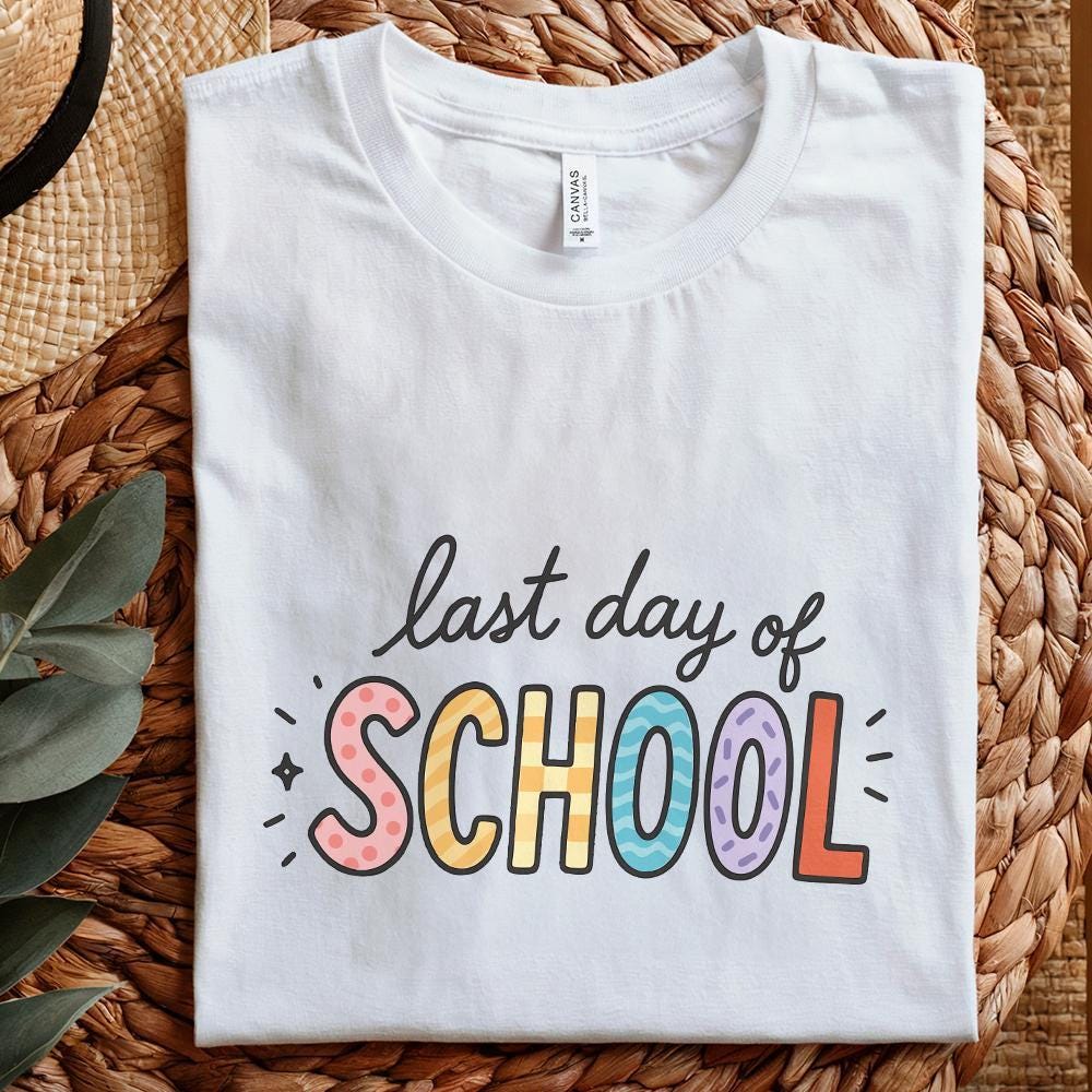 Coquette Last Day of School PNG, Teacher Appreciation - 300 DPI Design