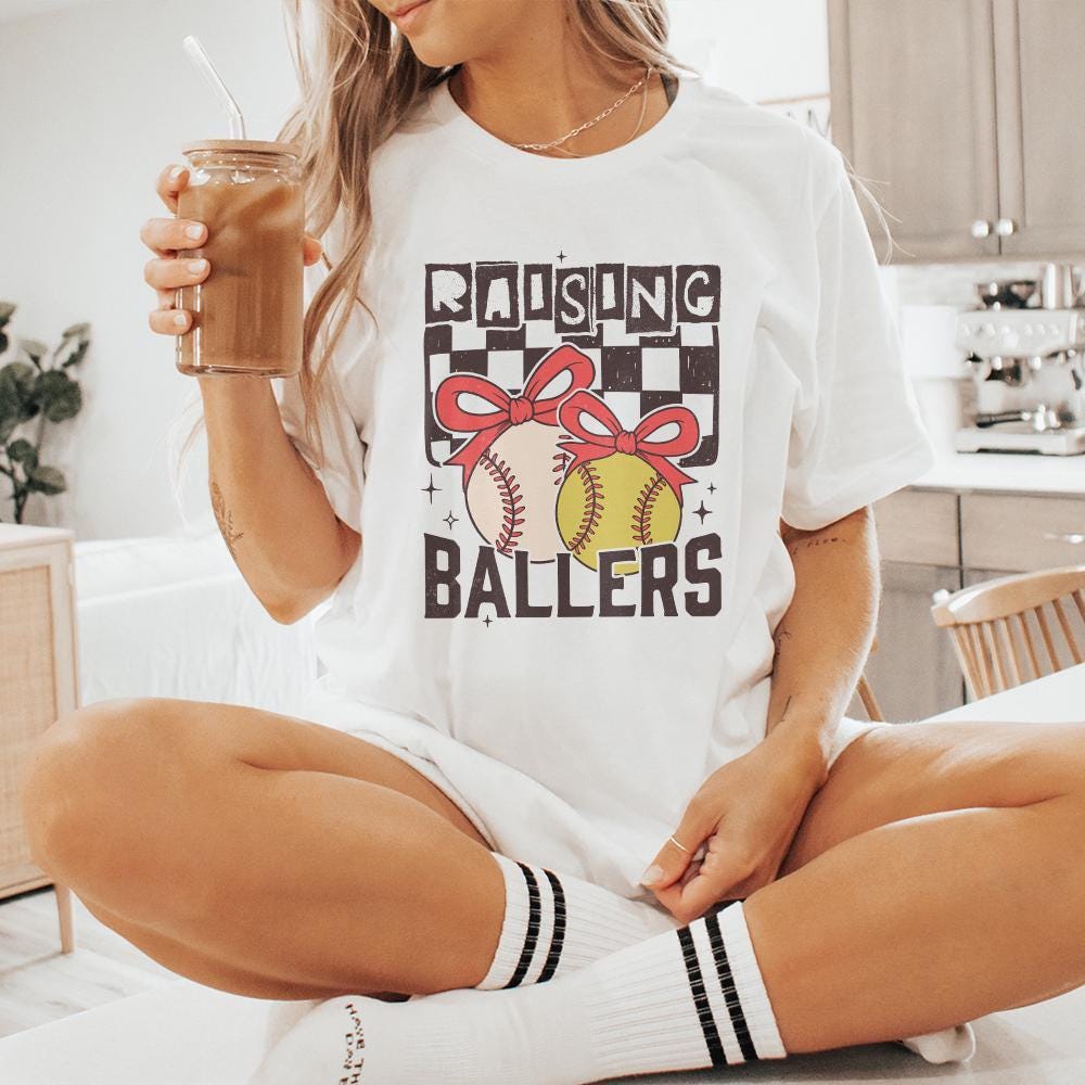 Retro Sports PNG, Baseball Softball Mama Design - 300 DPI Design for