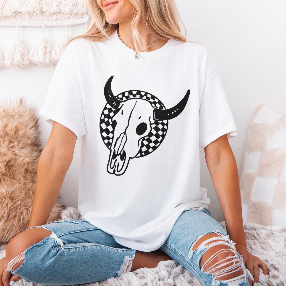Retro Rodeo Western PNG, Checkered Print Bull - 300 DPI Design for T-Shirt