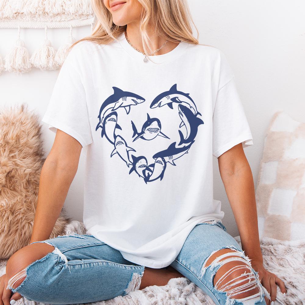 Ocean Theme Heart Shark PNG, Shark Clipart Design - 300 DPI Design for