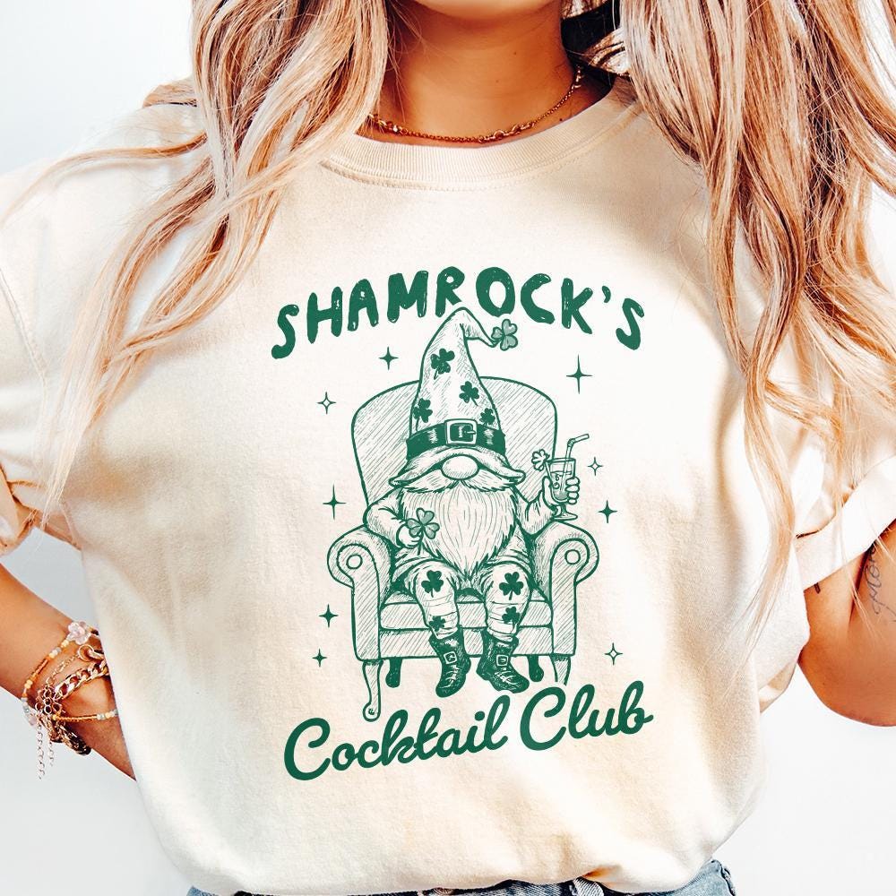 Shamrock Cocktail Club PNG, Retro St Patrick's Day - 300 DPI Design for