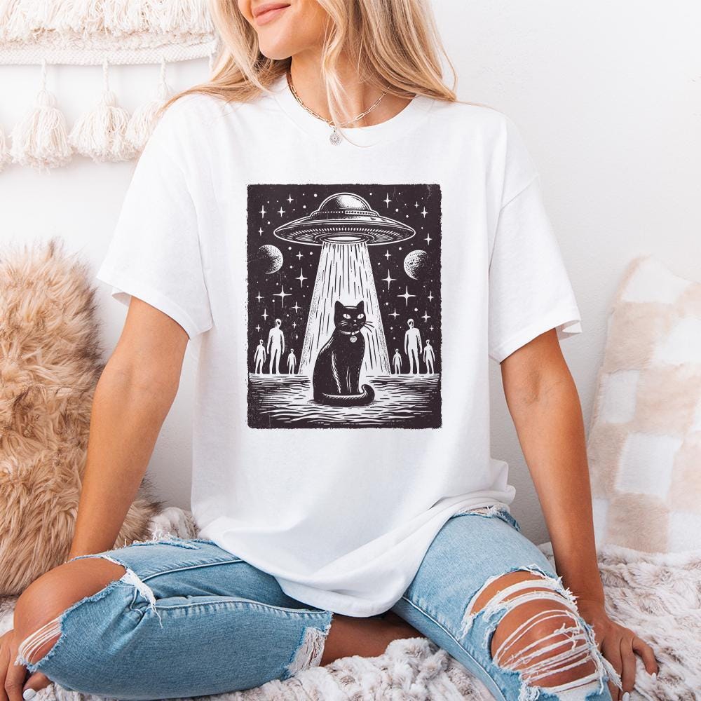 UFO Cat PNG, Funny Cat Shirt - 300 DPI Design for T-Shirt