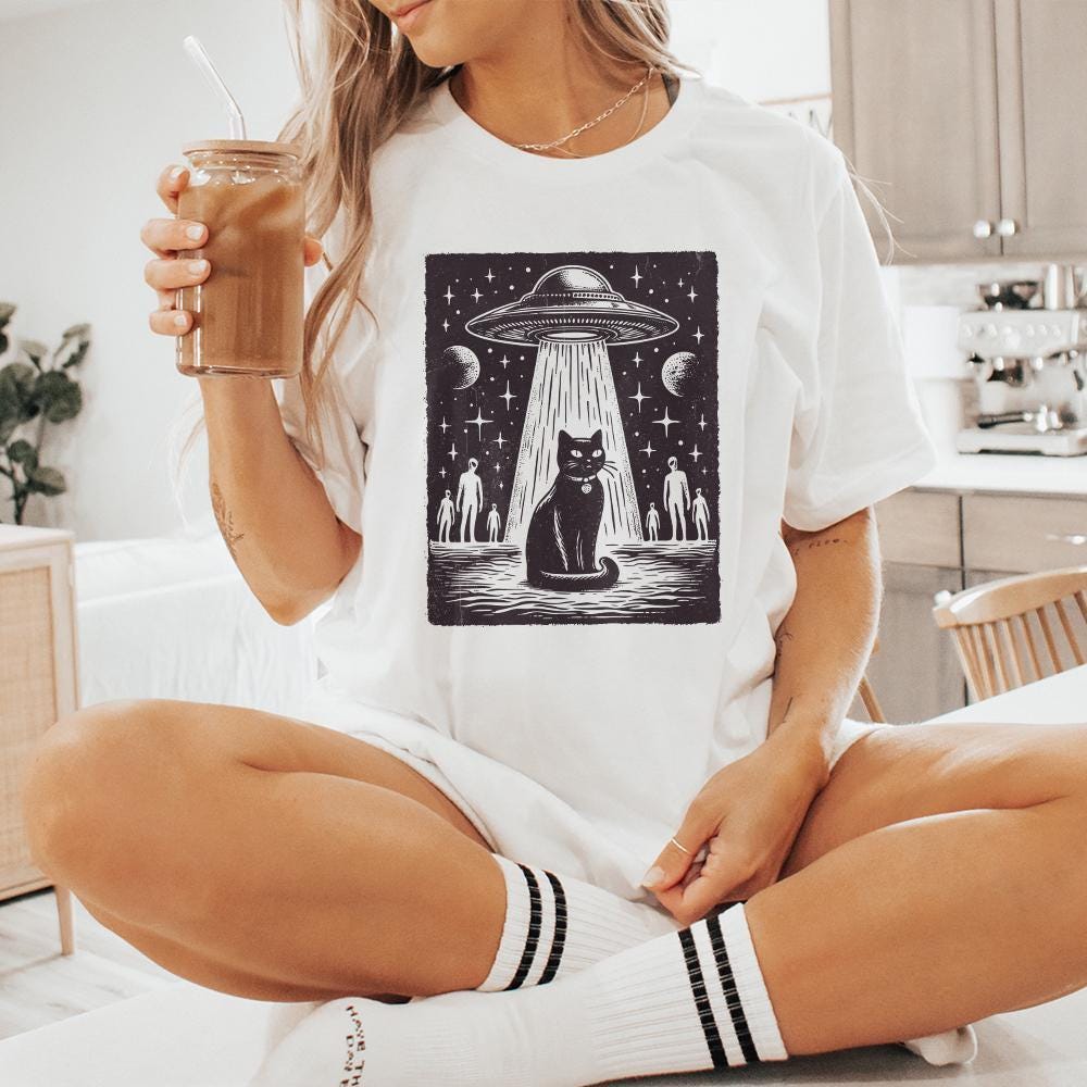 UFO Cat PNG, Funny Cat Shirt - 300 DPI Design for T-Shirt