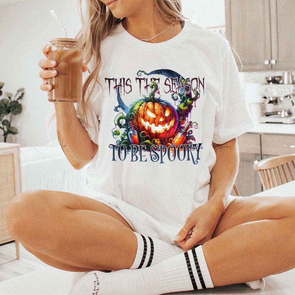 Tis the Season to Be Spooky PNG, Halloween Png - 300 DPI Design for T-Shirt
