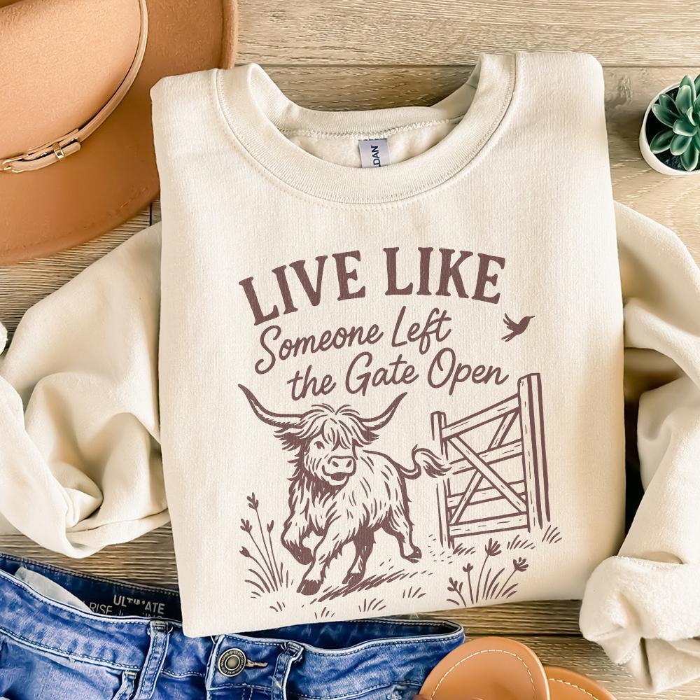 Live Like Someone Left The Gate Open PNG, Highland Cow Digital Art - 300