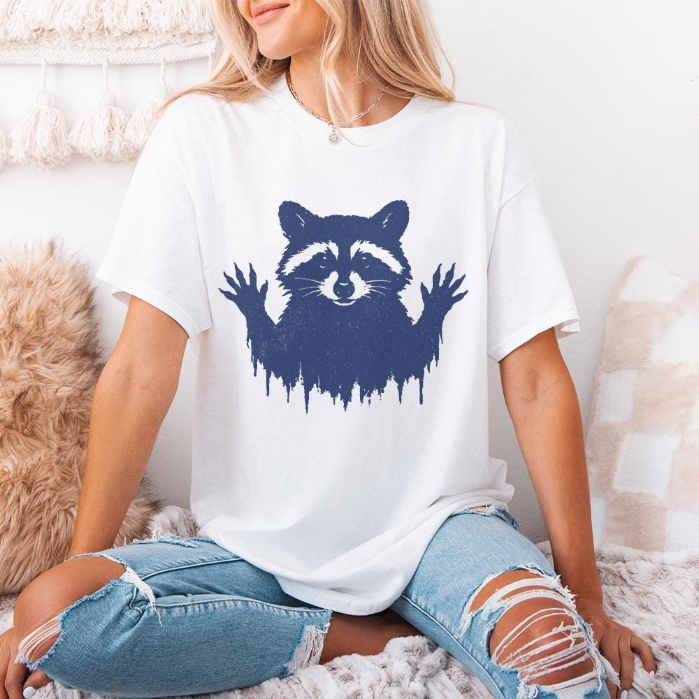 Distressed Raccoon PNG, Woodland Animal PNG - 300 DPI Design for T-Shirt