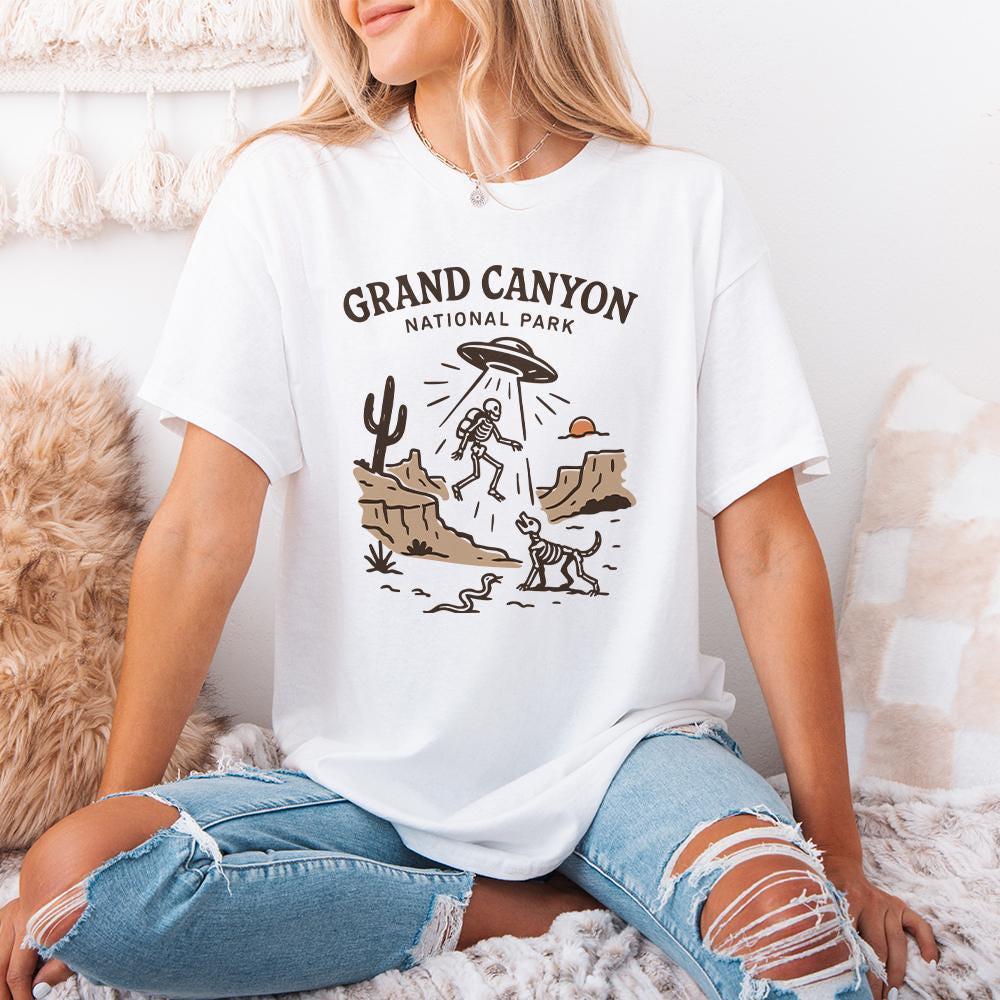 Grand Canyon National Park UFO Skeleton PNG T-Shirt, Alien Abduction