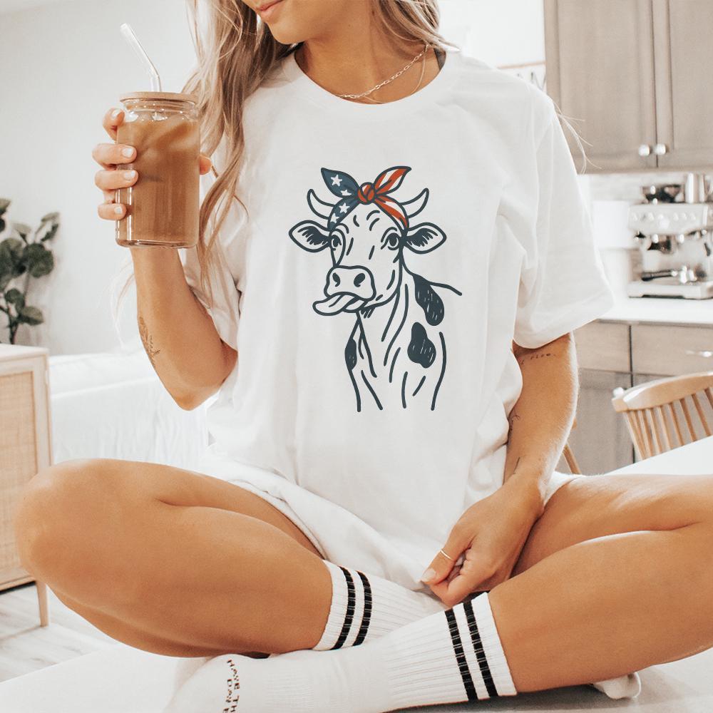 4th of July Highland Cow PNG, Patriotic Shirt Design - 300 DPI Design for