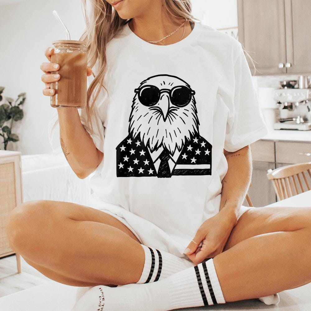 Patriotic 4th of July PNG, American Eagle Vintage Design - 300 DPI Design