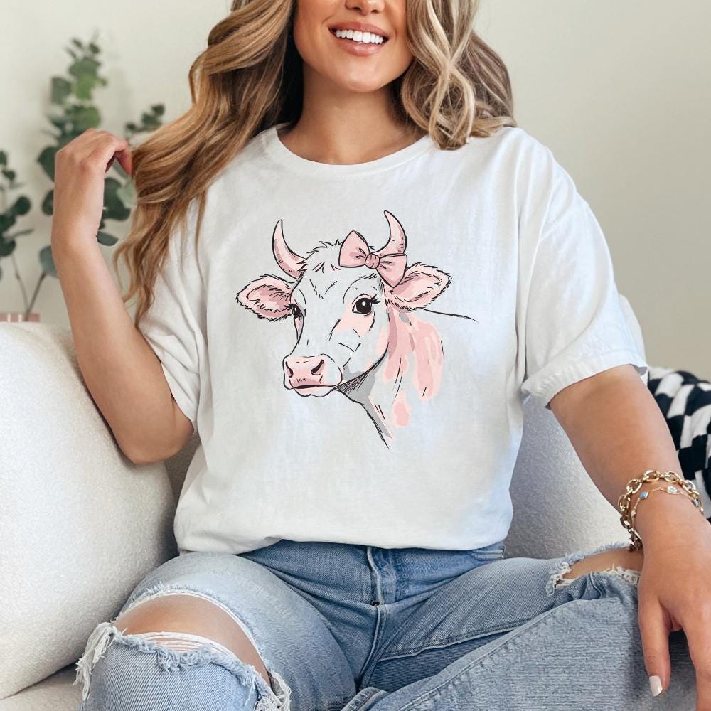 Coquette Cow Tshirt Design, cute Png - 300 DPI Design for T-Shirt