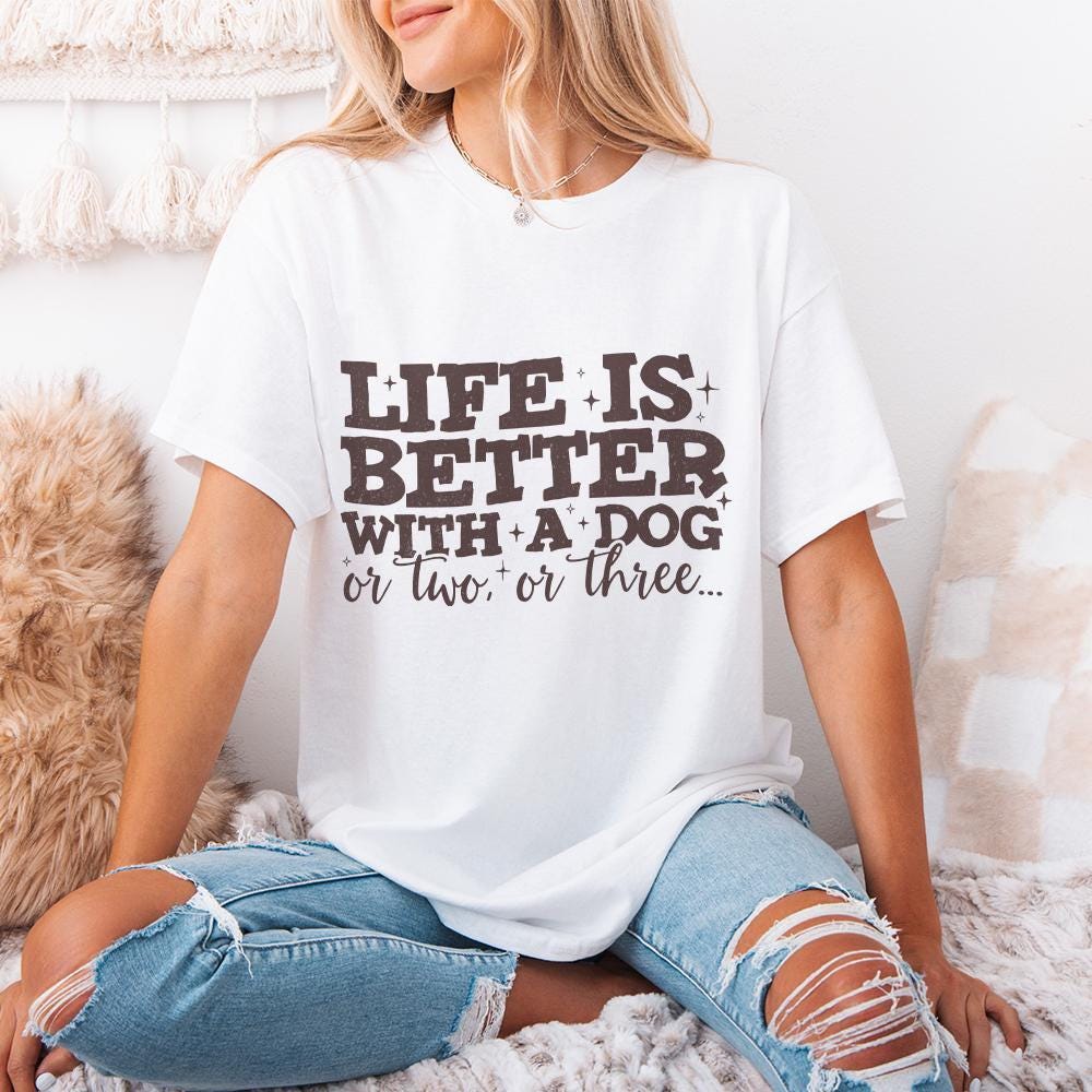 Dog Mom png, Dog Lover PNG - 300 DPI Design for T-Shirt