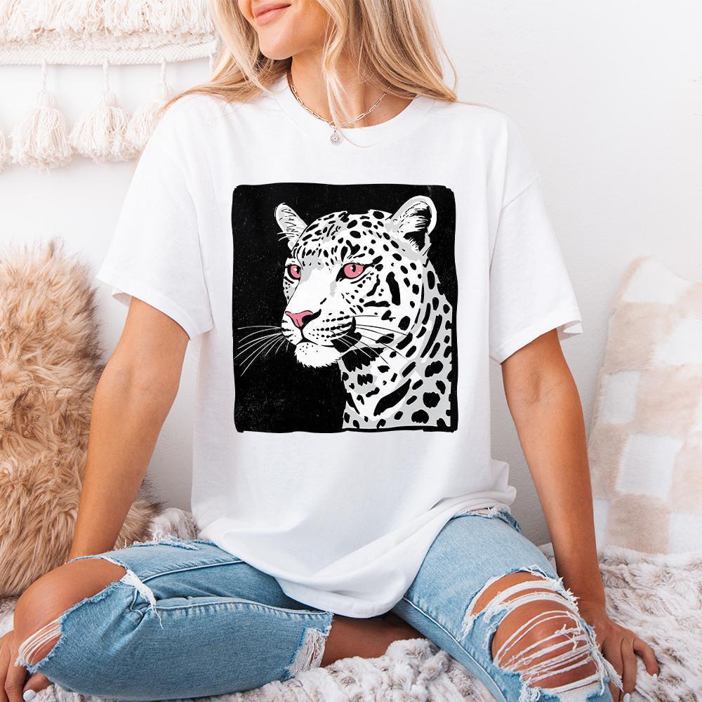 Artistic Leopard PNG, Leopard with Pink Eyes Clipart - 300 DPI Design for