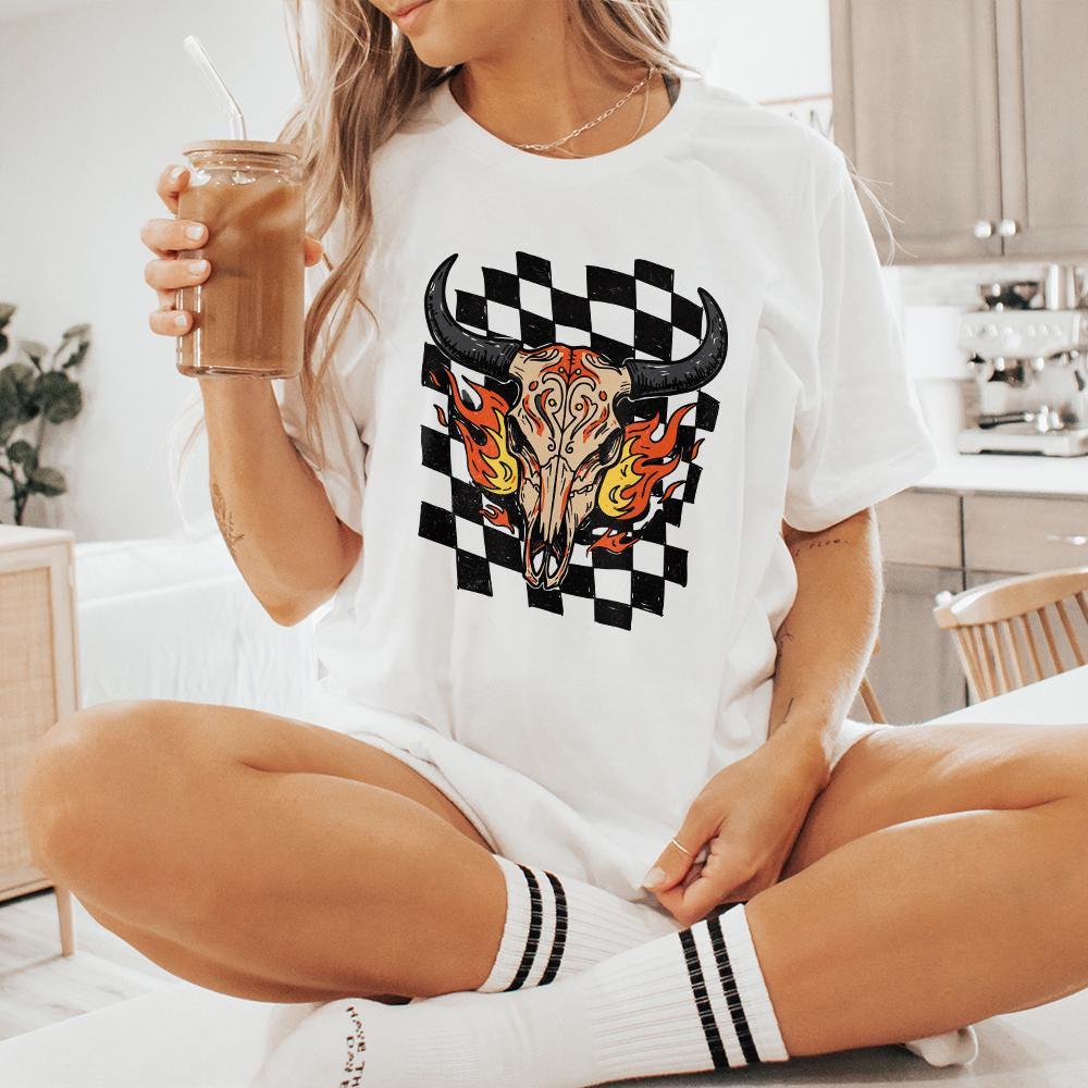 Retro Rodeo Western PNG, Checkered Print Bull - 300 DPI Design for T-Shirt