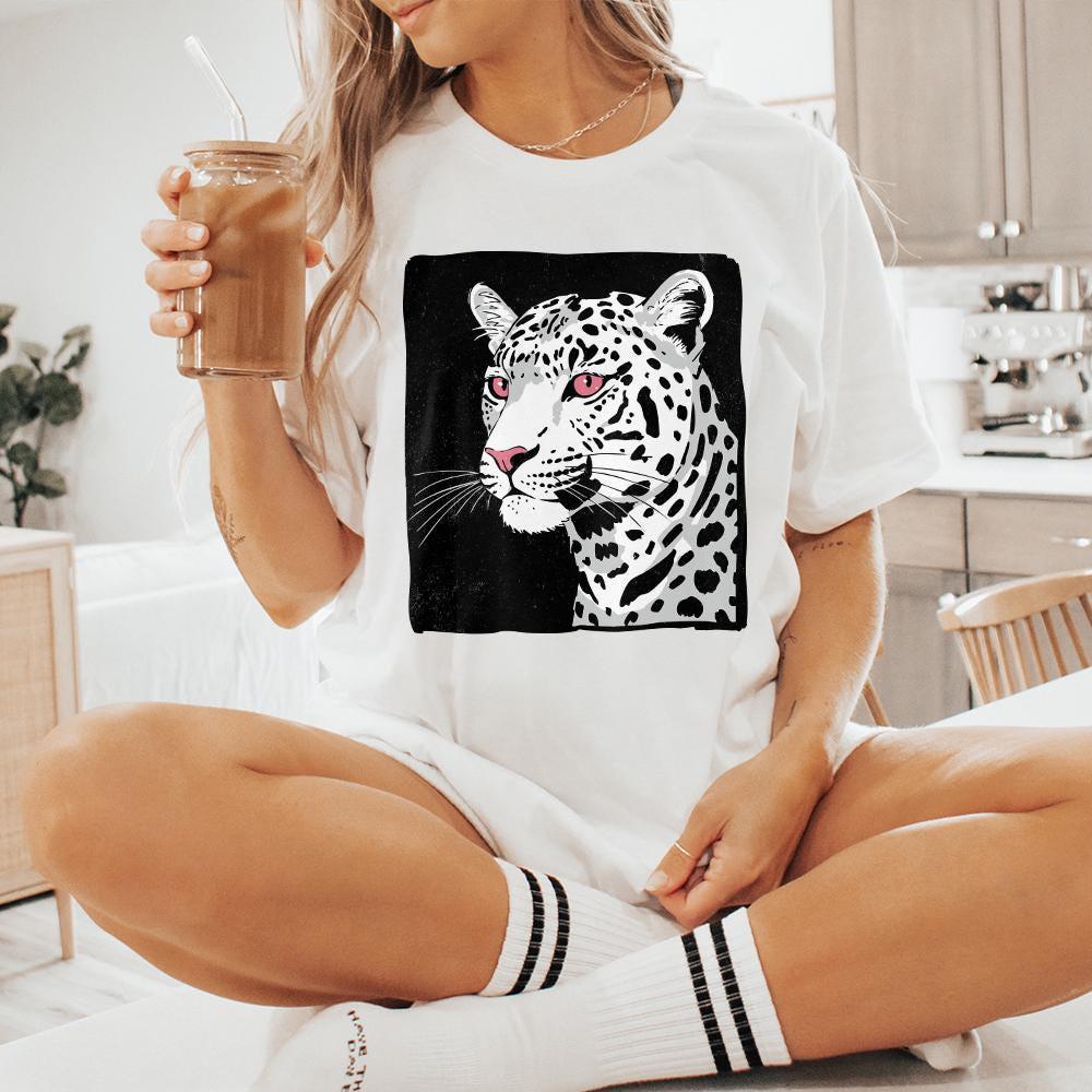 Artistic Leopard PNG, Leopard with Pink Eyes Clipart - 300 DPI Design for