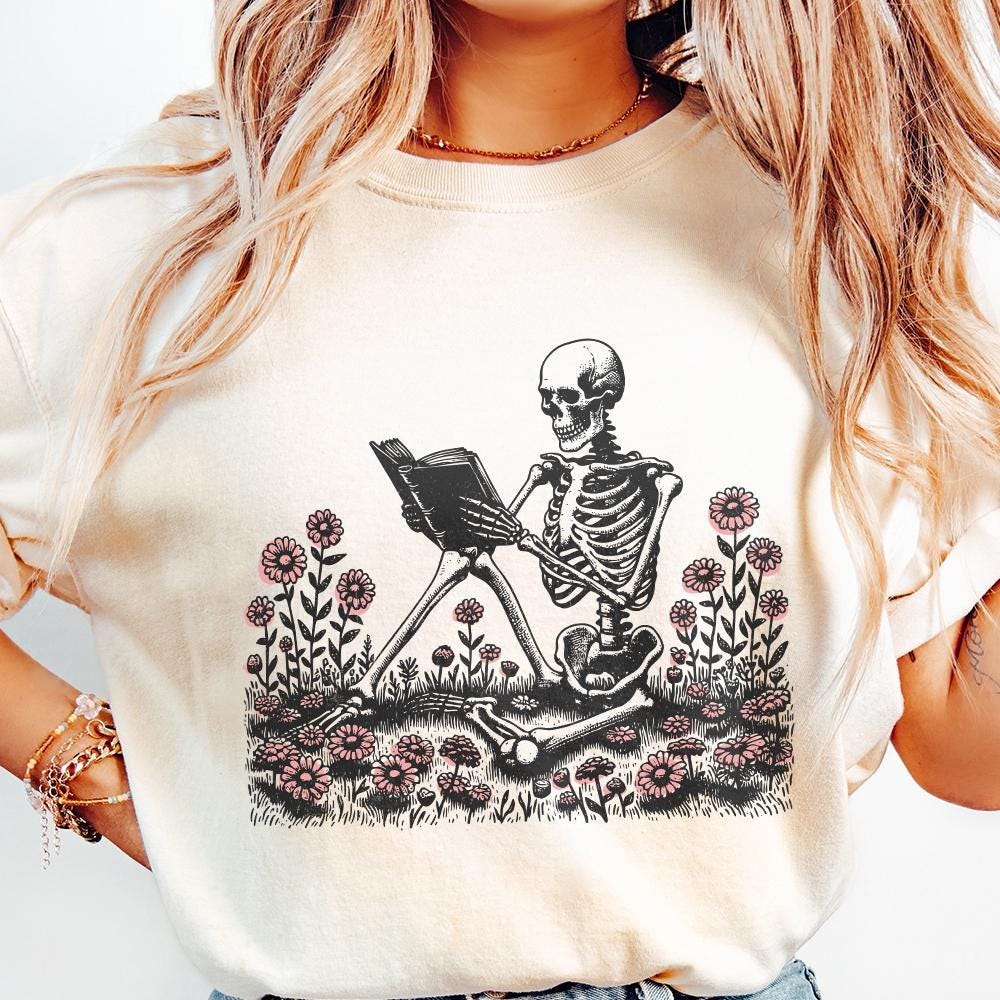 Book Reading Skeleton PNG, Gothic T-shirt Design - 300 DPI Design for