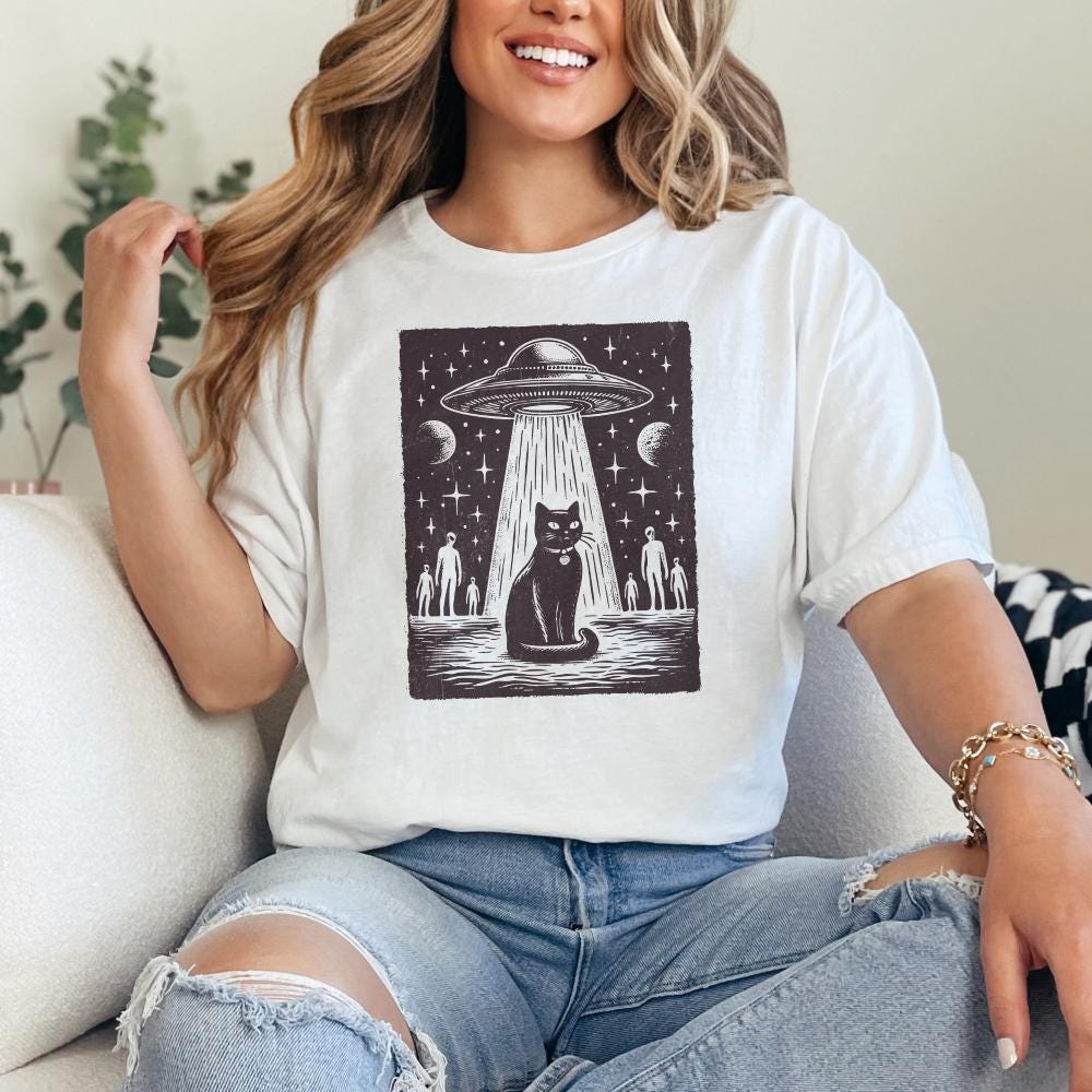 UFO Cat PNG, Funny Cat Shirt - 300 DPI Design for T-Shirt