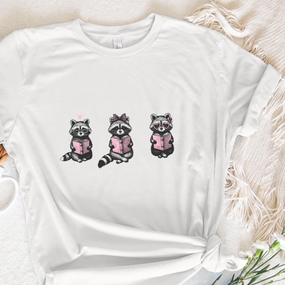Book Lover PNG, Reading Raccoon PNG - 300 DPI Design for T-Shirt