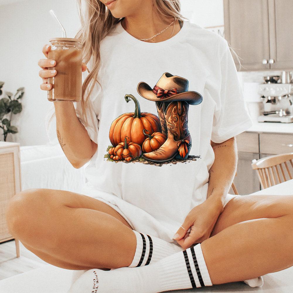 Howdy Pumpkin Png, Halloween Png - 300 DPI Design for T-Shirt